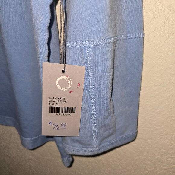 Habitat sz M lt Blue Sweatshirt NWT - Picture 2 of 3